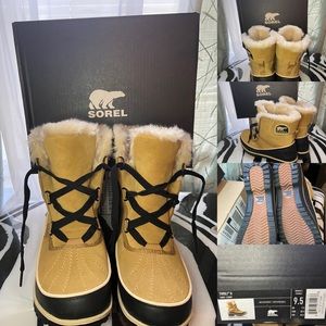 Sorel Snow Boots